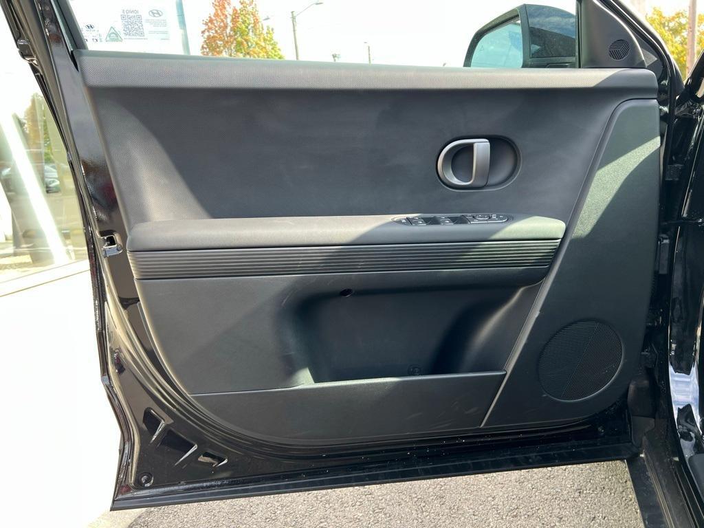 new 2025 Hyundai IONIQ 5 car, priced at $46,260