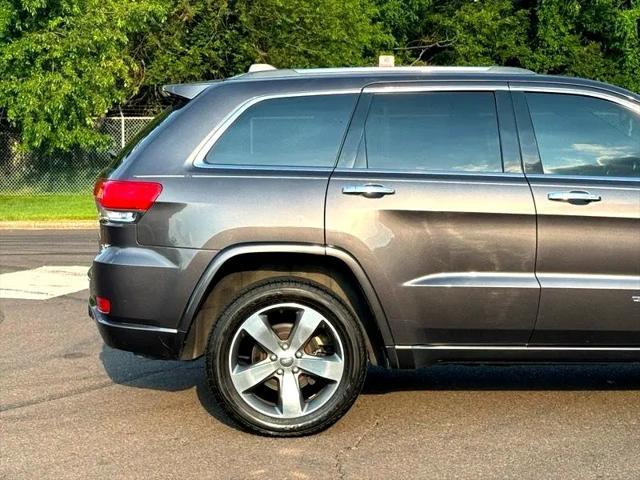 used 2016 Jeep Grand Cherokee car, priced at $15,795