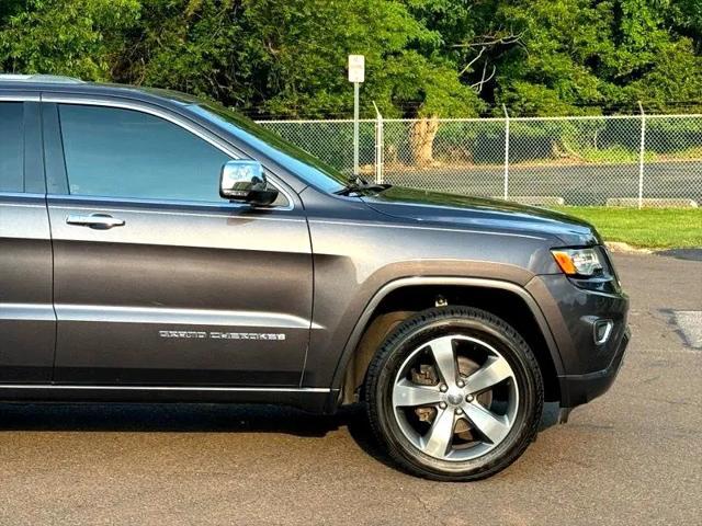 used 2016 Jeep Grand Cherokee car, priced at $15,795