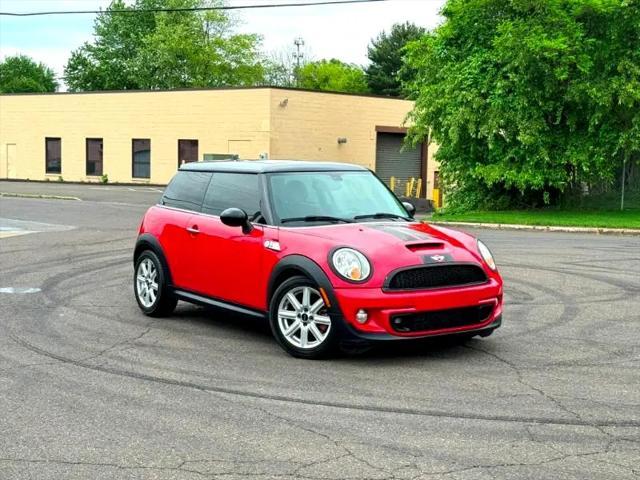 used 2013 MINI Hardtop car, priced at $11,995