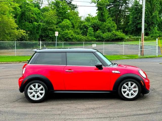 used 2013 MINI Hardtop car, priced at $11,995