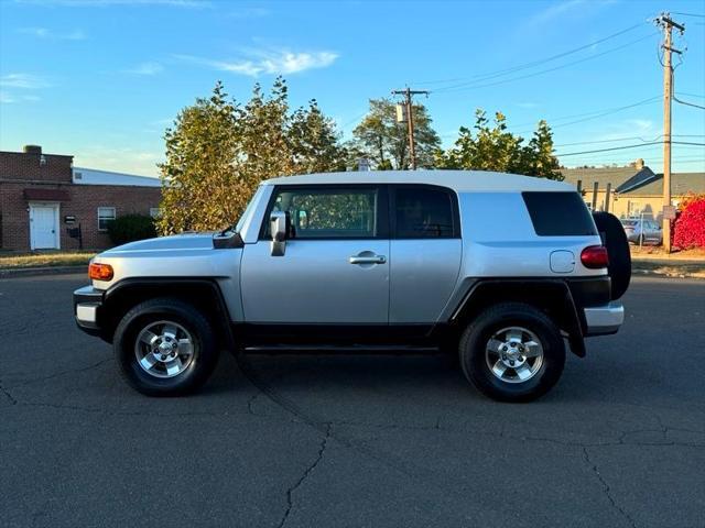 used 2008 Toyota FJ Cruiser car, priced at $15,795