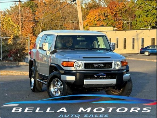 used 2008 Toyota FJ Cruiser car, priced at $15,795