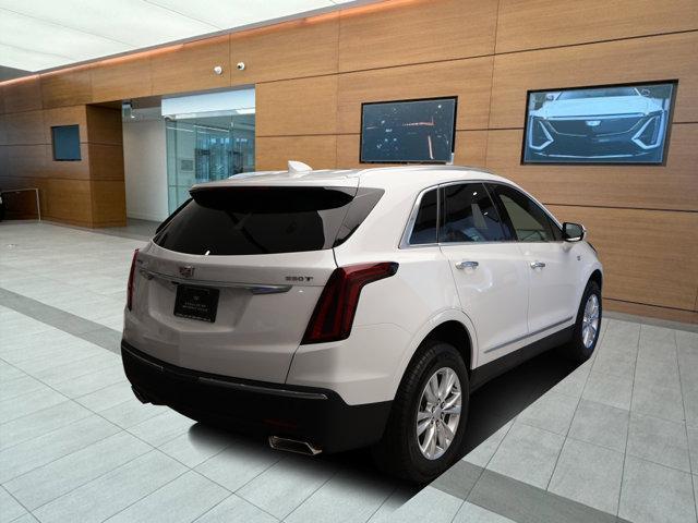 new 2024 Cadillac XT5 car, priced at $45,515