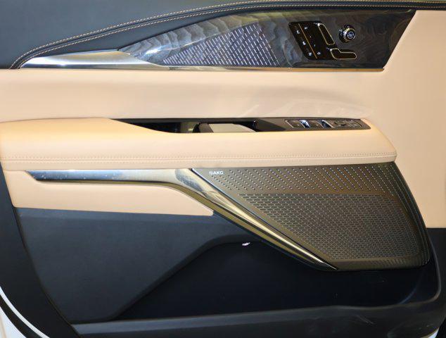 used 2025 Cadillac Escalade IQ car