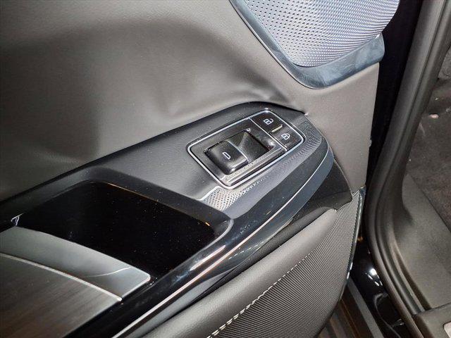 new 2025 Cadillac Escalade ESV car, priced at $130,065