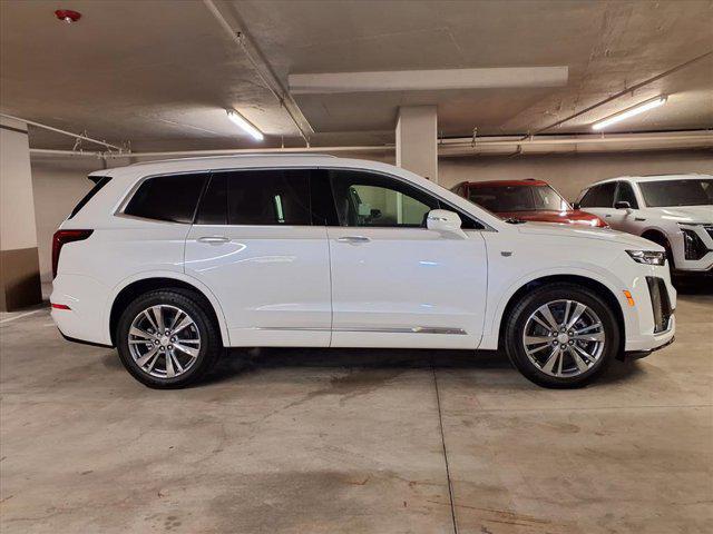 new 2025 Cadillac XT6 car, priced at $57,164