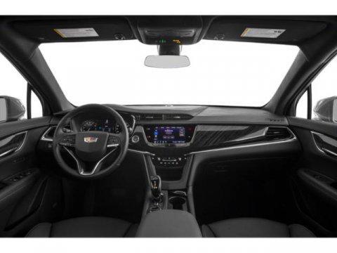 used 2022 Cadillac XT6 car, priced at $35,991