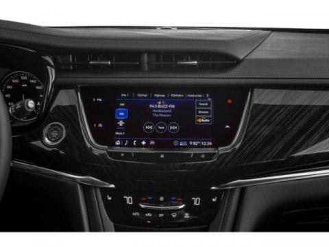 used 2022 Cadillac XT6 car, priced at $35,991