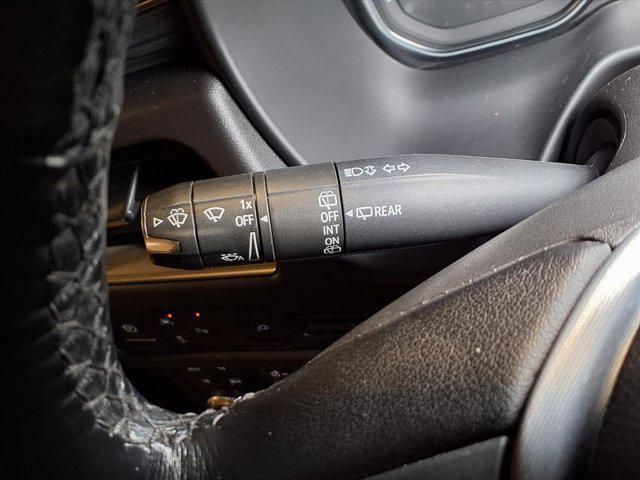 used 2021 GMC Yukon XL car, priced at $40,488