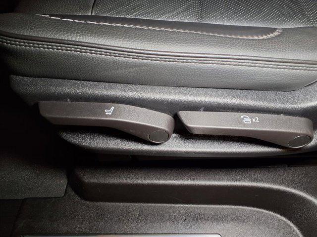 used 2021 GMC Yukon XL car, priced at $40,488