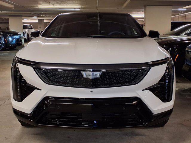 new 2025 Cadillac OPTIQ car, priced at $58,915