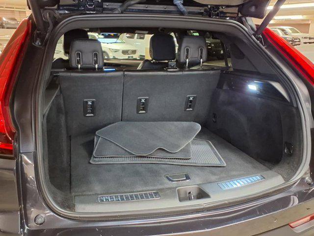 used 2022 Cadillac XT4 car, priced at $28,488