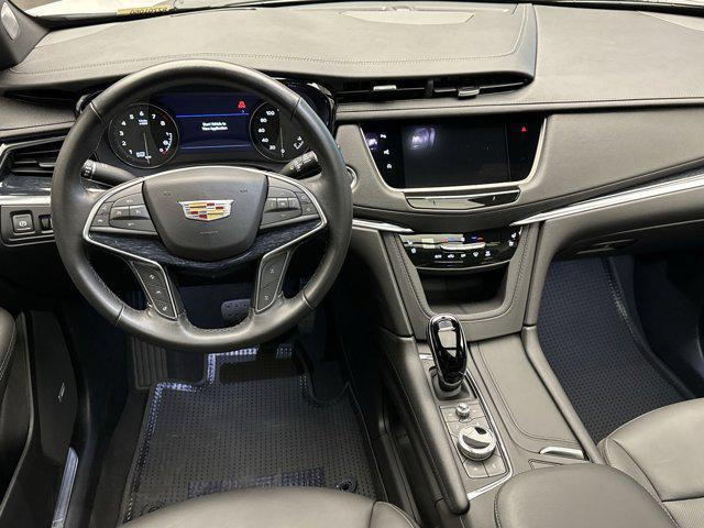 used 2024 Cadillac XT5 car, priced at $53,988