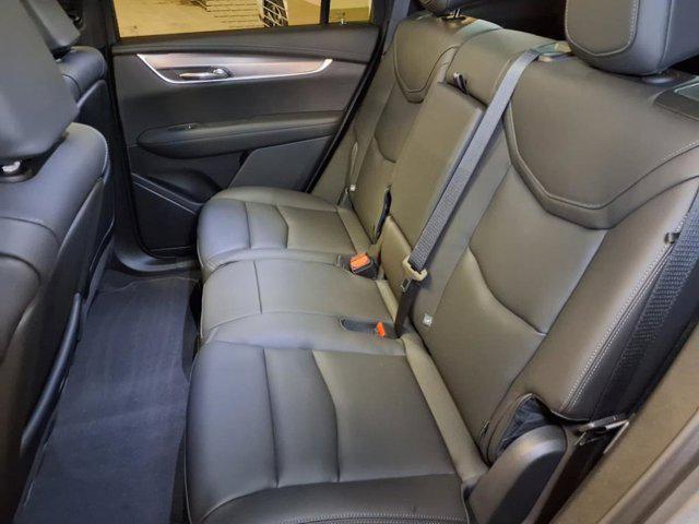 new 2025 Cadillac XT6 car, priced at $48,590