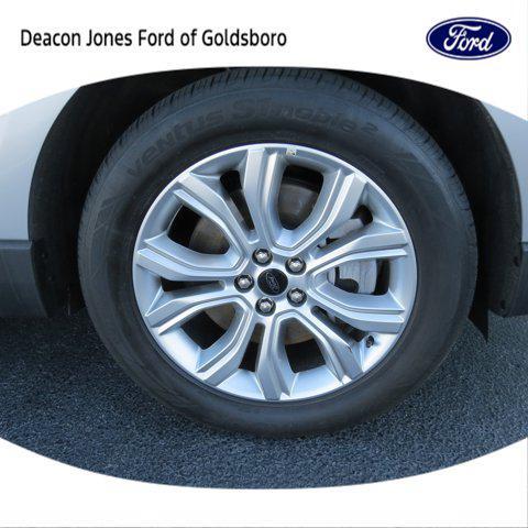 used 2023 Ford Edge car