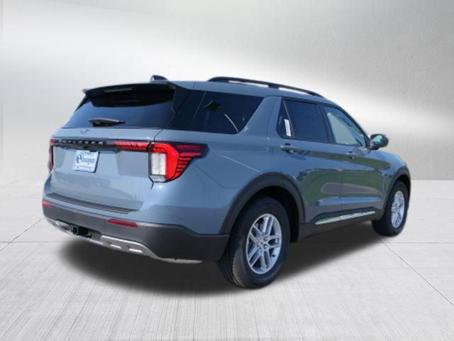 new 2025 Ford Explorer car, priced at $45,685