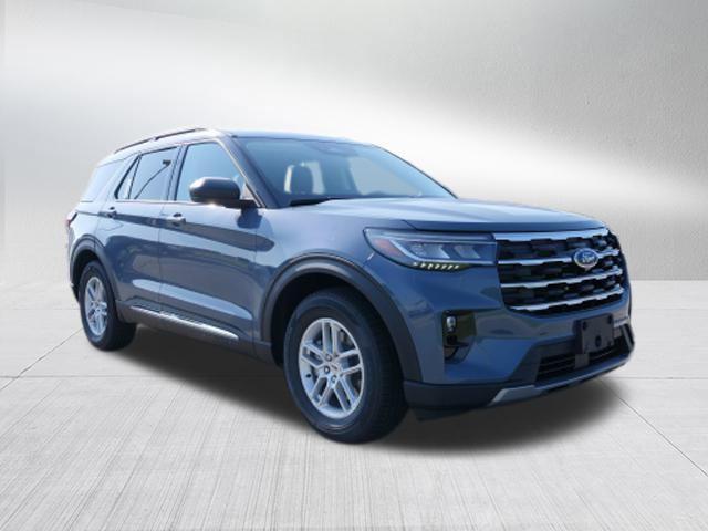 new 2025 Ford Explorer car, priced at $45,685
