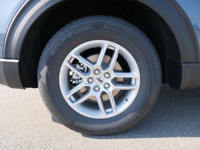 new 2025 Ford Explorer car, priced at $45,685