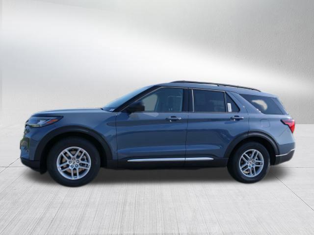 new 2025 Ford Explorer car, priced at $45,685
