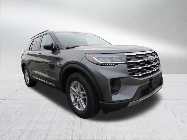 new 2025 Ford Explorer car, priced at $41,450