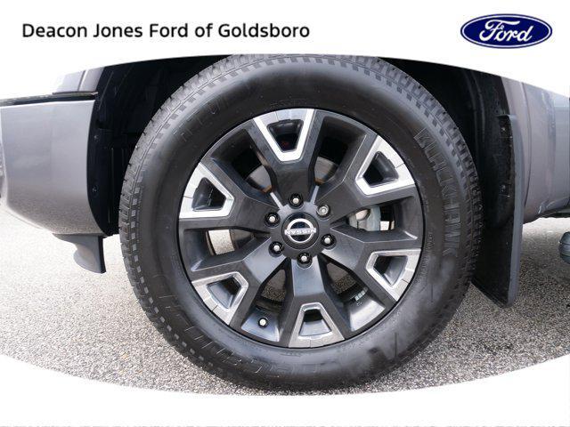 used 2023 Nissan Titan car