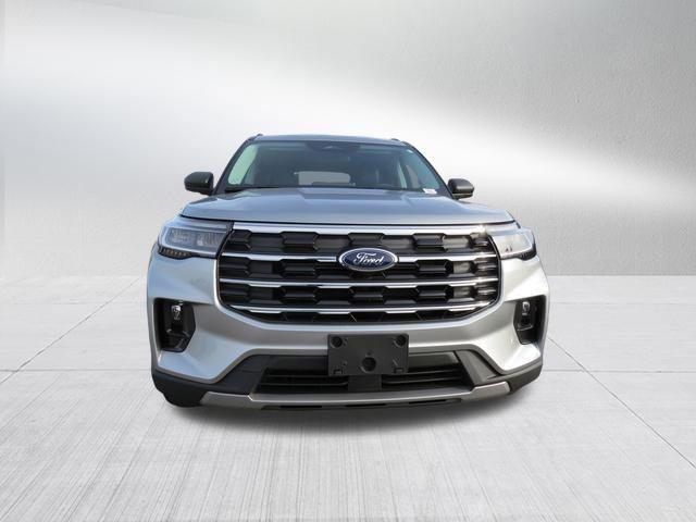 new 2025 Ford Explorer car, priced at $48,205