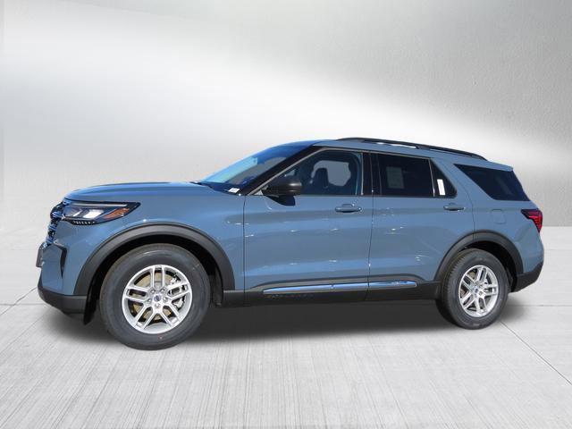 new 2025 Ford Explorer car, priced at $45,305