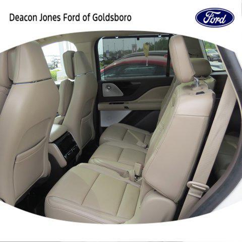 used 2023 Lincoln Aviator car, priced at $57,054