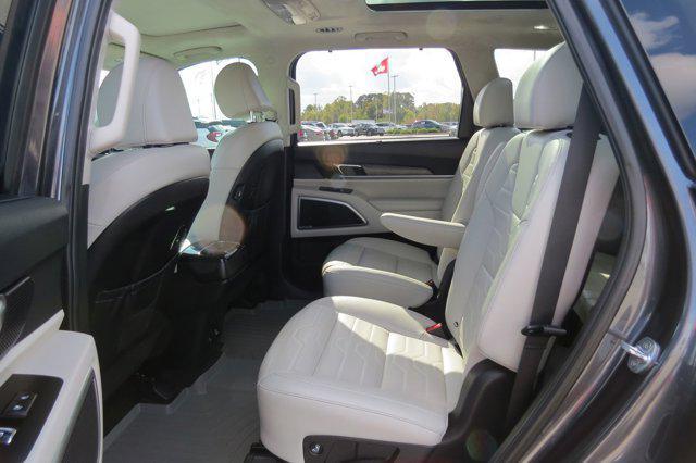 used 2022 Kia Telluride car, priced at $40,951