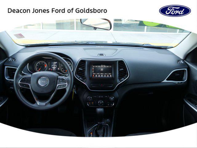 used 2020 Jeep Cherokee car