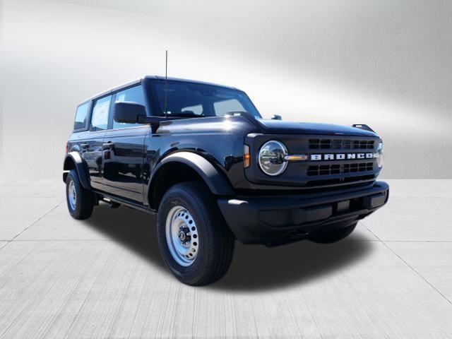 new 2025 Ford Bronco car, priced at $44,325