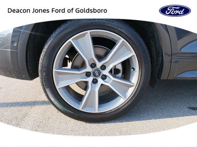 used 2019 Audi Q5 car, priced at $20,377