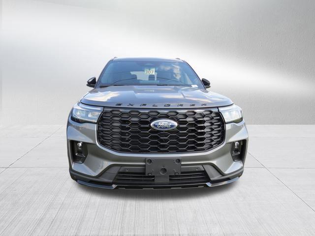 new 2025 Ford Explorer car, priced at $50,545