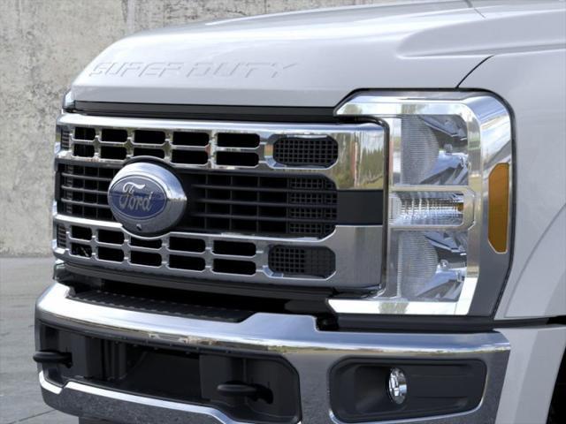 new 2025 Ford F-450 car, priced at $77,527