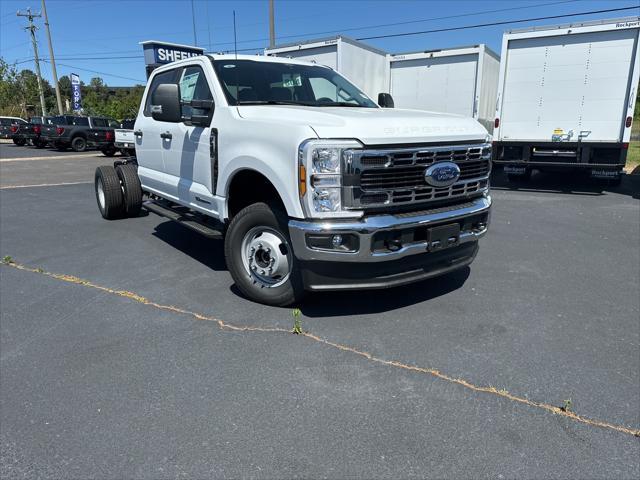 new 2025 Ford F-350 car, priced at $73,260