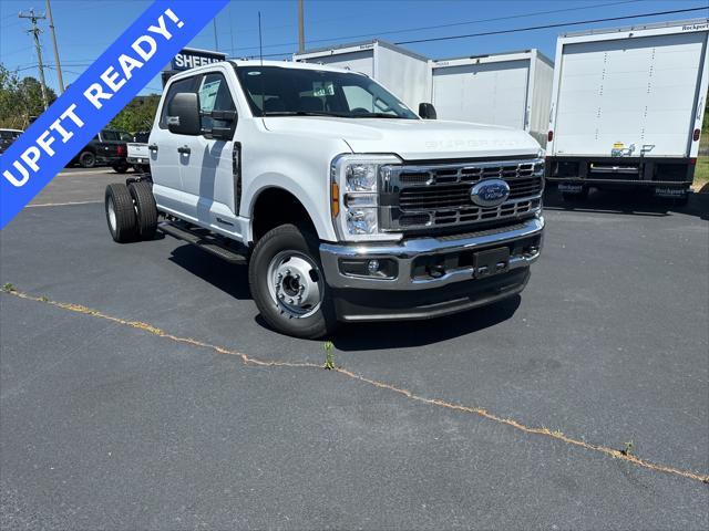 new 2025 Ford F-350 car, priced at $73,260