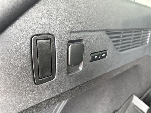 used 2024 Lincoln Nautilus car, priced at $52,895
