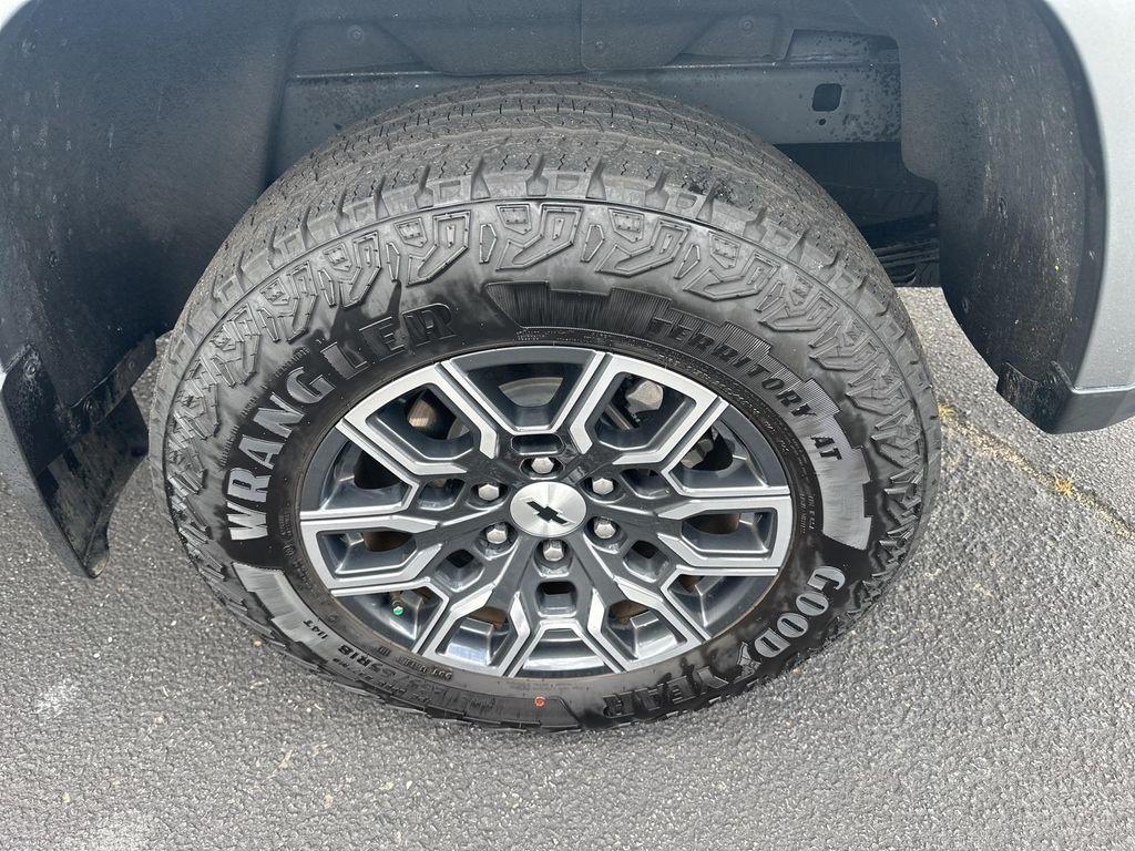 used 2023 Chevrolet Colorado car, priced at $36,500