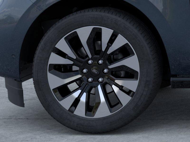 new 2025 Ford Expedition Max car, priced at $76,590