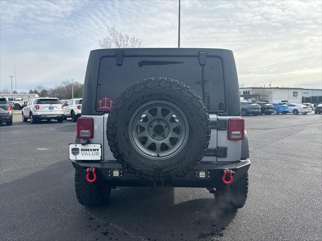 used 2014 Jeep Wrangler Unlimited car, priced at $17,500