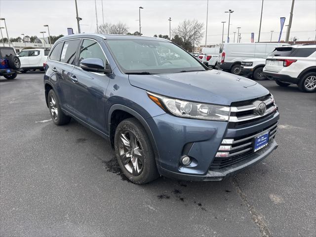 used 2017 Toyota Highlander car, priced at $23,950