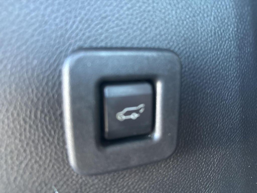 used 2016 Ford Expedition car, priced at $17,950