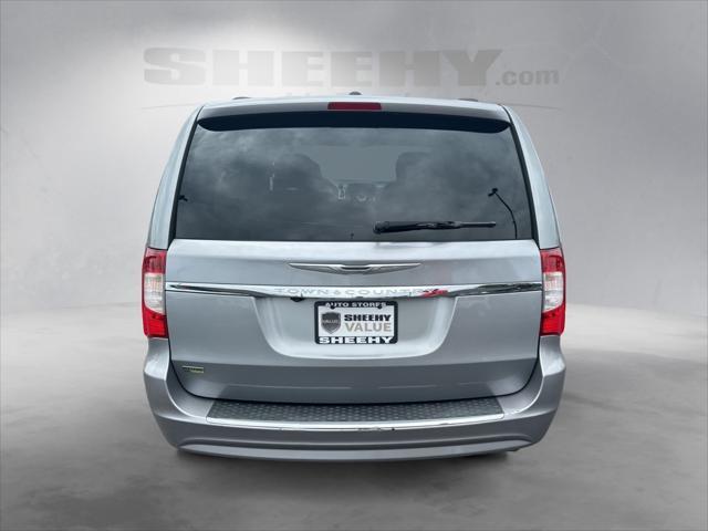 used 2015 Chrysler Town & Country car, priced at $8,750