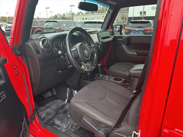 used 2015 Jeep Wrangler Unlimited car, priced at $15,950