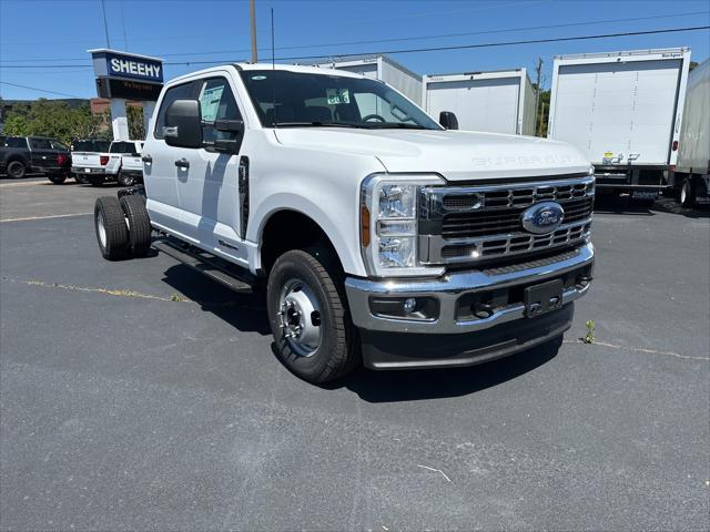 new 2025 Ford F-350 car, priced at $73,260
