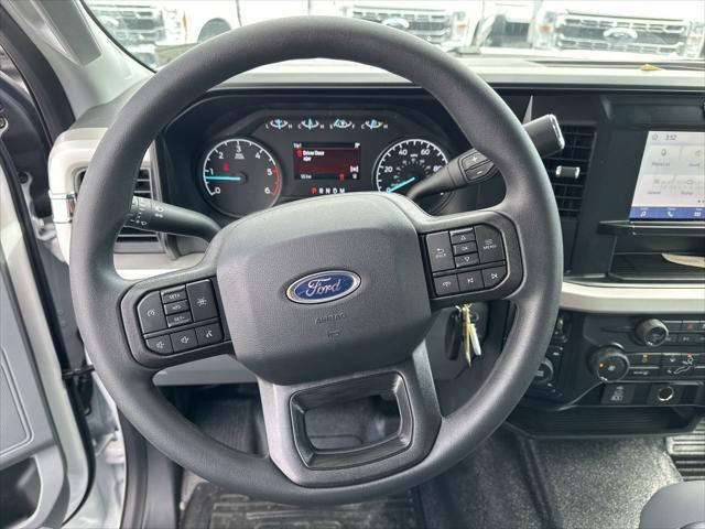 new 2025 Ford F-350 car, priced at $75,995