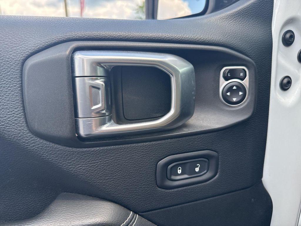 used 2018 Jeep Wrangler Unlimited car, priced at $31,500
