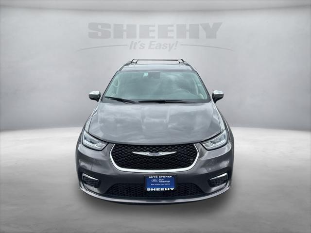 used 2023 Chrysler Pacifica car, priced at $29,500