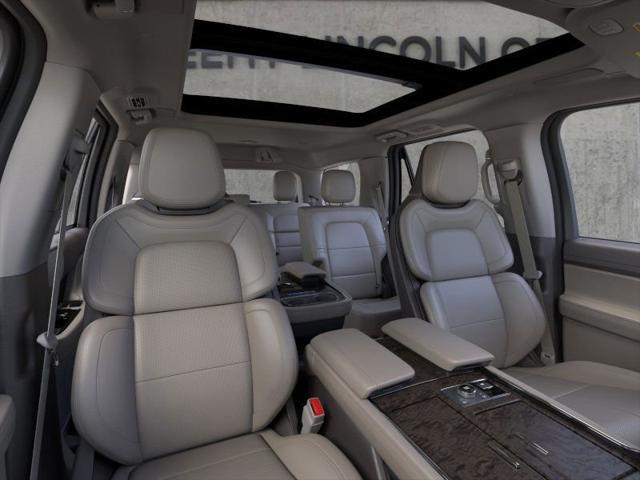 new 2024 Lincoln Navigator car, priced at $95,805